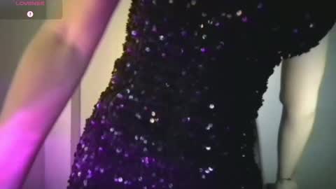 Snapshot of iamsweethoney chatting on November 2025 06:37:02 PM hainnahh online show from November 2025 06:37:02 PM