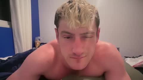 Snapshot of iamtommyparker chatting on March 2026 08:25:01 AM iamtommyparker online show from March 2026 08:25:01 AM