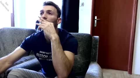 Snapshot of ianandersson27 chatting on December 2024 01:25:01 PM Ian Andersson online show from December 2024 01:25:01 PM