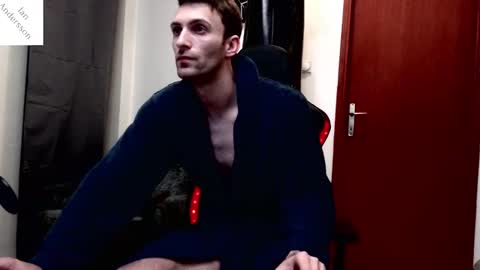 Snapshot of ianandersson27 chatting on January 2025 01:29:01 AM Ian Andersson online show from January 2025 01:29:01 AM