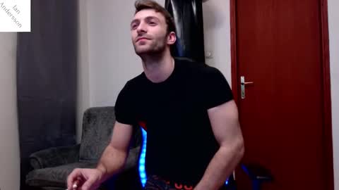 Snapshot of ianandersson27 chatting on February 2025 03:30:01 AM Ian Andersson online show from February 2025 03:30:01 AM