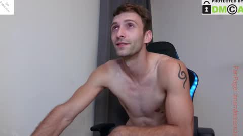 Snapshot of ianandersson27 chatting on September 2025 09:39:02 PM Ian Andersson online show from September 2025 09:39:02 PM