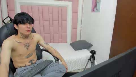 Snapshot of iancute_ chatting on October 2025 11:19:01 AM ian online show from October 2025 11:19:01 AM