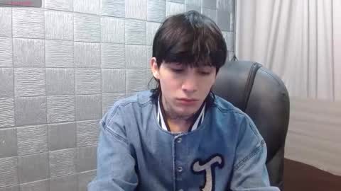 Snapshot of iancute_ chatting on December 2025 01:15:02 AM ian online show from December 2025 01:15:02 AM