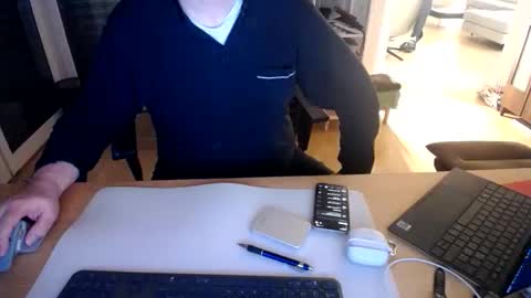 iandy12 online show from February 2026 10:50:01 PM