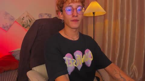 Snapshot of iangel_ chatting on February 2026 04:05:02 AM ian online show from February 2026 04:05:02 AM