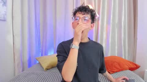 Snapshot of iangel_ chatting on February 2026 03:51:02 AM ian online show from February 2026 03:51:02 AM