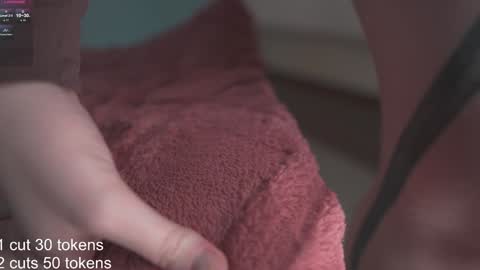 Snapshot of iara_mi chatting on March 2025 08:05:02 PM stream next week online show from March 2025 08:05:02 PM