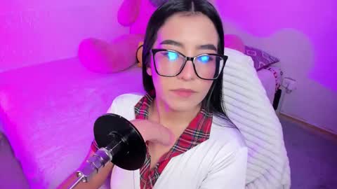 Ibbie Bennett online show from February 2026 03:47:02 AM