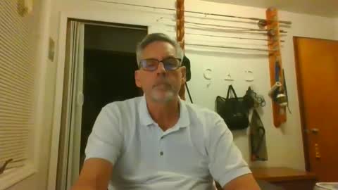 Snapshot of icanhelpu43 chatting on January 2025 05:19:01 AM icanhelpu43 online show from January 2025 05:19:01 AM