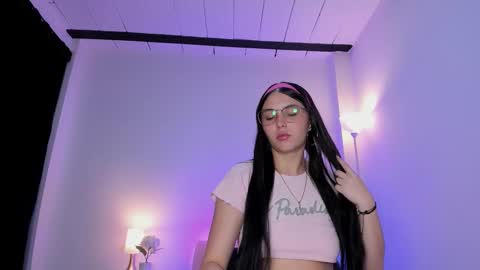 Snapshot of ice_grace chatting on November 2025 09:42:02 AM ice online show from November 2025 09:42:02 AM