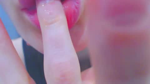 Snapshot of icebaby16 chatting on January 2025 02:46:01 PM Ice online show from January 2025 02:46:01 PM