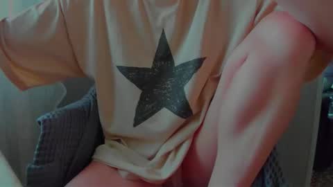 Snapshot of icebaby16 chatting on October 2025 06:36:01 AM Ice online show from October 2025 06:36:01 AM