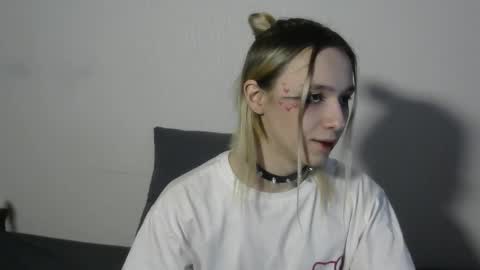 Snapshot of icebenz chatting on March 2026 03:07:02 PM Jade online show from March 2026 03:07:02 PM