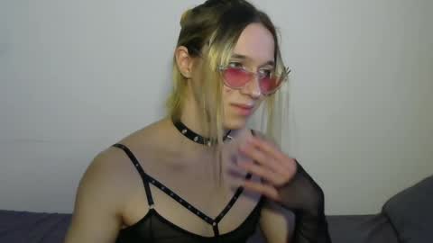 Snapshot of icebenz chatting on March 2026 03:18:01 PM Jade online show from March 2026 03:18:01 PM