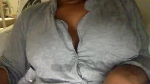 Snapshot of icedcoffeex chatting on March 2026 09:53:02 PM icedcoffeex online show from March 2026 09:53:02 PM