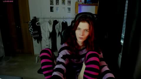 Snapshot of iceseeker2 chatting on April 2026 06:00:02 AM Mike online show from April 2026 06:00:02 AM