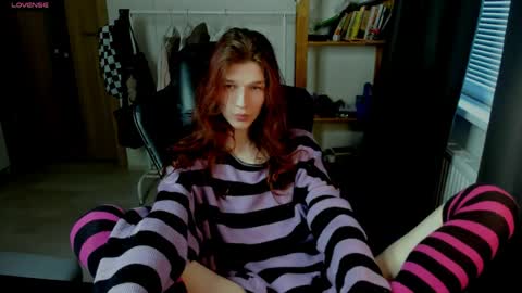 Snapshot of iceseeker2 chatting on April 2026 06:08:01 AM Mike online show from April 2026 06:08:01 AM