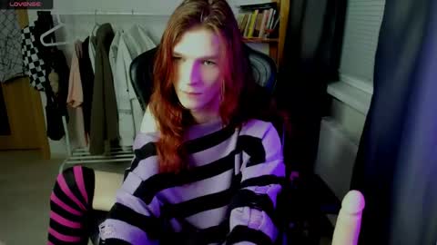 Snapshot of iceseeker2 chatting on April 2026 12:00:01 AM Mike online show from April 2026 12:00:01 AM