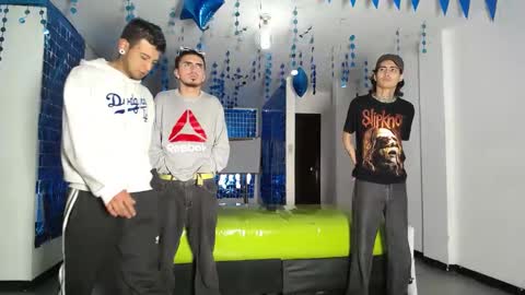 THOMAS AND DAMIAND online show from March 2025 12:58:02 PM