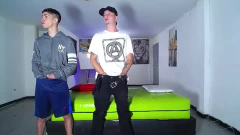 THOMAS AND DAMIAND online show from September 2025 01:14:02 PM