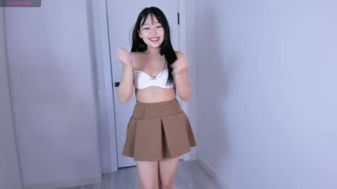 Snapshot of ichigo_o chatting on January 2025 08:14:01 AM Hitomi online show from January 2025 08:14:01 AM