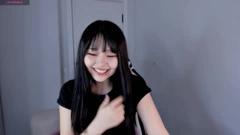 Snapshot of ichigo_o chatting on October 2025 08:42:02 PM Hitomi online show from October 2025 08:42:02 PM