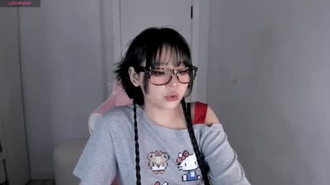 Hitomi   online show from February 2026 06:58:02 PM