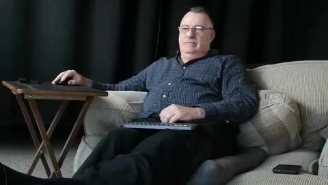 Snapshot of icihristopher chatting on February 2025 05:07:02 PM Christopher online show from February 2025 05:07:02 PM