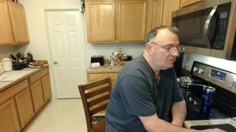 Snapshot of icihristopher chatting on February 2025 06:42:01 PM Christopher online show from February 2025 06:42:01 PM