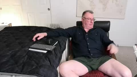 Snapshot of icihristopher chatting on October 2025 01:23:02 PM Christopher online show from October 2025 01:23:02 PM