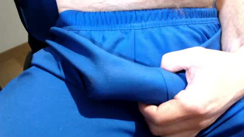 Snapshot of icky_thumps chatting on April 2026 04:46:01 AM icky_thumps online show from April 2026 04:46:01 AM