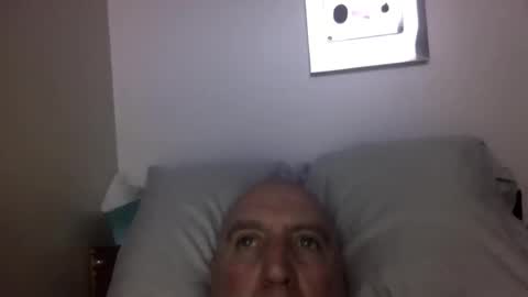 Snapshot of icumming chatting on April 2026 07:39:01 PM icumming online show from April 2026 07:39:01 PM