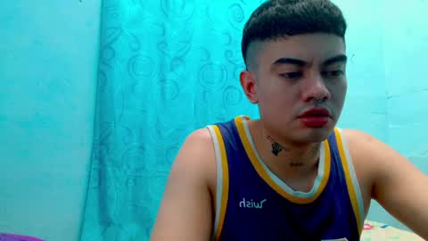 Snapshot of icyestic chatting on December 2024 05:43:01 PM bryan online show from December 2024 05:43:01 PM