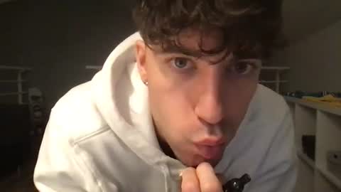 Snapshot of icyninesix chatting on December 2024 02:12:02 AM icyninesix online show from December 2024 02:12:02 AM