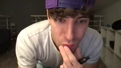 Snapshot of icyninesix chatting on January 2025 11:33:01 PM icyninesix online show from January 2025 11:33:01 PM