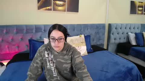 Icy online show from December 2024 11:49:01 AM