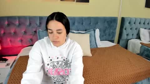 Icy online show from January 2025 01:25:02 PM