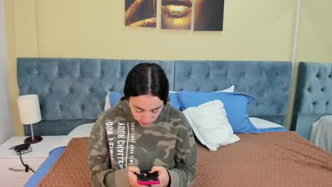 Icy online show from January 2025 11:35:01 AM