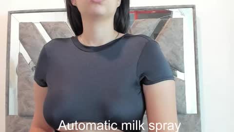 Snapshot of idarazanin24 chatting on December 2025 11:38:02 AM Idara Zanin online show from December 2025 11:38:02 AM