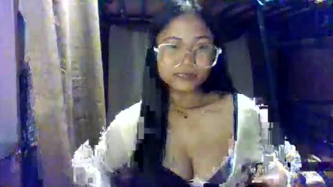 Snapshot of idk_solarx chatting on April 2026 01:12:01 PM tee3n asian solarx online show from April 2026 01:12:01 PM