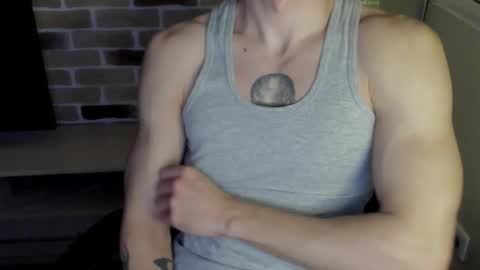 yo online show from November 2025 07:48:02 PM