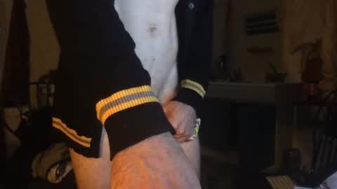 Snapshot of idksohorny chatting on March 2025 06:32:02 AM idksohorny online show from March 2025 06:32:02 AM