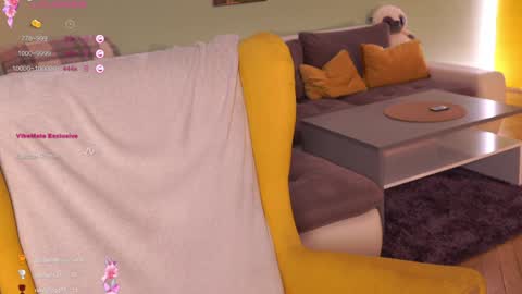 Snapshot of idontlikeguccibelts chatting on January 2025 07:24:01 PM Little Flower online show from January 2025 07:24:01 PM