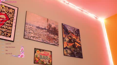 Snapshot of idontlikeguccibelts chatting on February 2025 04:29:01 PM Little Flower online show from February 2025 04:29:01 PM