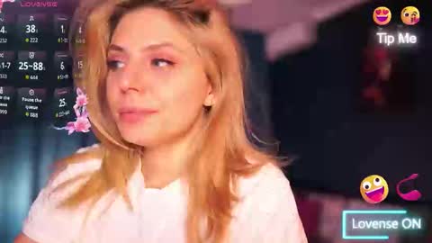 Snapshot of idontlikeguccibelts chatting on November 2025 06:55:02 PM Little Flower online show from November 2025 06:55:02 PM