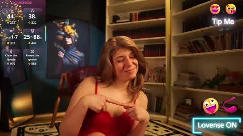 Snapshot of idontlikeguccibelts chatting on February 2026 11:11:02 PM Little Flower online show from February 2026 11:11:02 PM