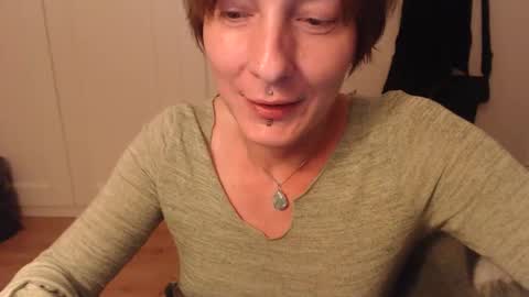 Snapshot of ifk_donkeysfr chatting on September 2025 05:13:01 PM Ifk Donkeys online show from September 2025 05:13:01 PM