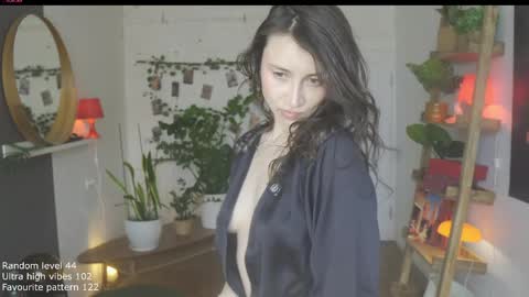 Belle online show from April 2026 10:49:02 AM