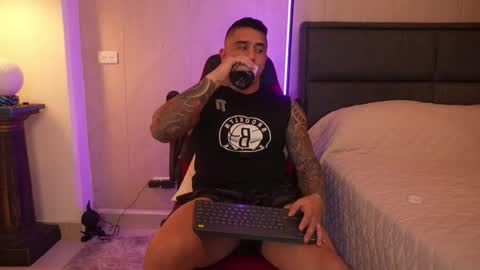 Igor scott online show from December 2025 02:08:02 AM